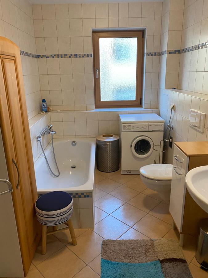 Tipp - Halle Idyllisch Am Fluss Krollwitz Eksteriør billede